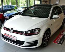 Volkswagen Golf VII GTI Performance 230cv DSG 3