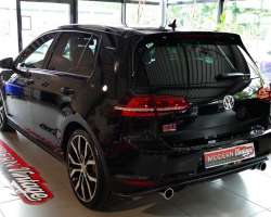 Volkswagen Golf VII GTI Performance 230cv 14