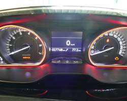 Peugeot 208 GTi 1.6 THP 200cv 9