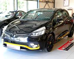 Renault Clio 4 RS18 Trophy 220 EDC 3 Renault Clio 4 RS18 Trophy 220 EDC 3