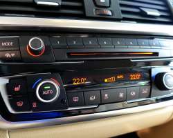 BMW Série 4 428i Coupe 245cv Luxury 9