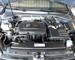 Volkswagen Golf VII GTI Performance 245 DSG Facelift 11