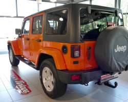 Jeep Wrangler 2.8 CRD Unlimited 200cv Sahara Orange Crush! 13