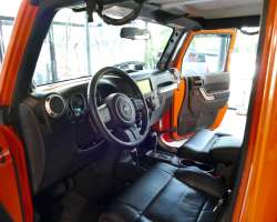 Jeep Wrangler 2.8 CRD Unlimited 200cv Sahara Orange Crush! 17