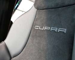 Seat Leon Cupra 2.0 TSI 300cv Pack Performance Cupra Orange 15