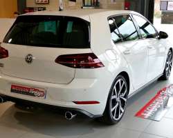 Volkswagen Golf VII GTI 230cv Facelift 14