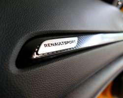 Renault Megane IV RS Trophy TCE 300 EDC 9