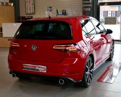 Volkswagen Golf VII GTI Performance 245 DSG Facelift 15