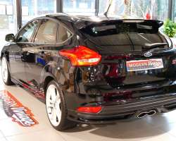 Ford Focus ST 2.0 Ecoboost 250cv 13