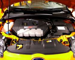 Ford Focus ST 2.0 Ecoboost 250cv 12