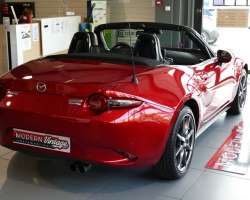 Mazda MX-5 Roadster ND 2.0 160cv Pack Sport Recaro 13