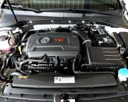 Volkswagen Golf VII GTI Performance 245 DSG Facelift 15