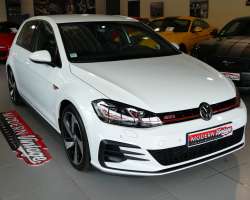 Volkswagen Golf VII GTI Performance 245 DSG Facelift 17