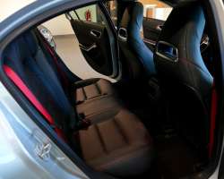 Mercedes-Benz A250 Sport 7G-DCT 5 Mercedes-Benz A250 Sport 7G-DCT 5