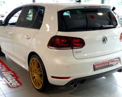 Volkswagen Golf VI GTI 235 Edition 35 14