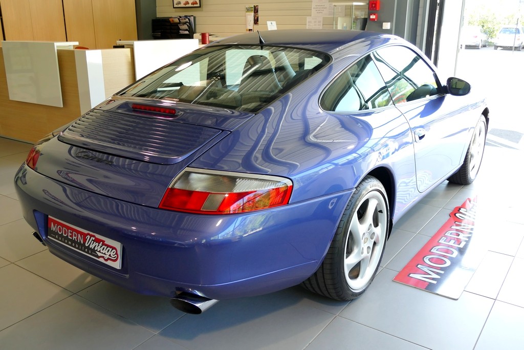 Porsche 911 996 Carrera 2 3.4 300cv - Véhicule - Modern Vintage