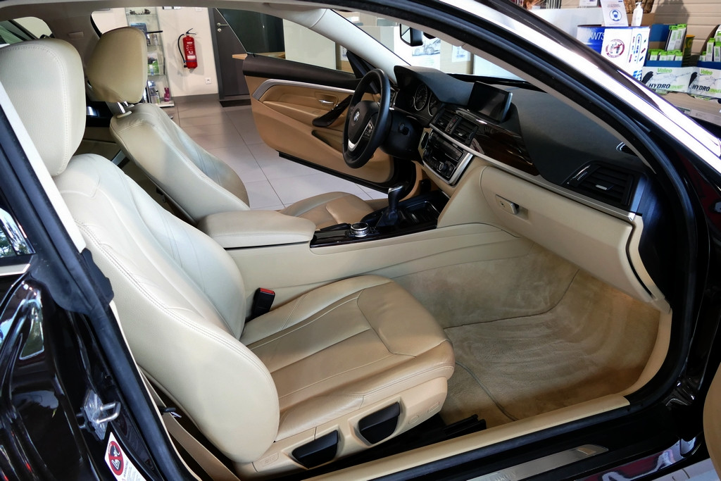 BMW Série 4 428i Coupe 245cv Luxury