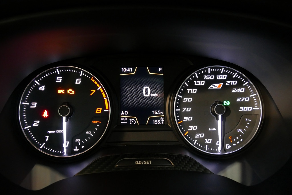 Seat Leon Cupra 2.0 TSI 300cv Pack Performance Cupra Orange