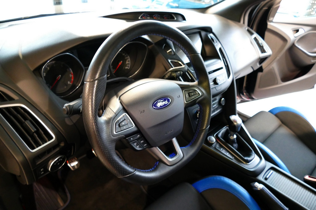 Ford Focus RS 2.3 Ecoboost 350cv